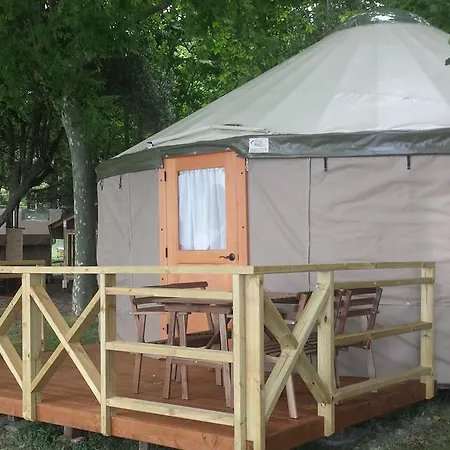 Camping Parco Del Glamping And Anguillara Sabazia