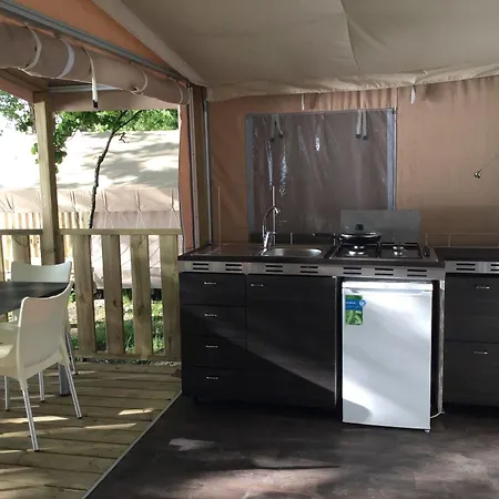 Camping Parco Del Glamping And Anguillara Sabazia